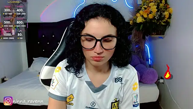 AriaDark online show from 21, 4, 2026