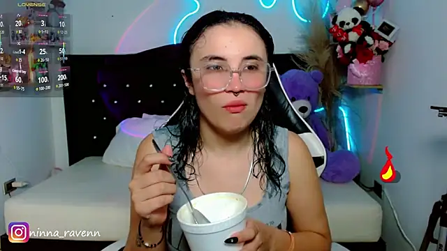 AriaDark online show from 26, 4, 2026