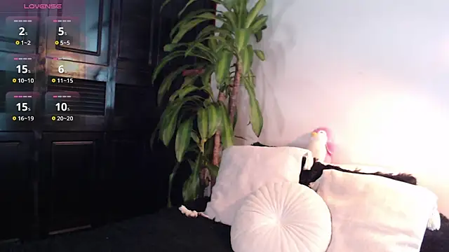 Mia Volkova  online show from 20, 4, 2026