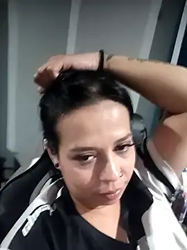 RossyAlvarez online show from 28, 4, 2026