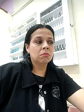 RossyAlvarez online show from 24, 6, 2026