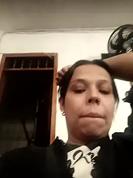 RossyAlvarez online show from 25, 6, 2026