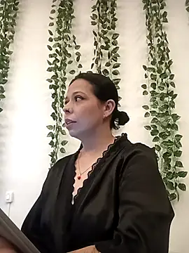 RossyAlvarez online show from 10, 7, 2026