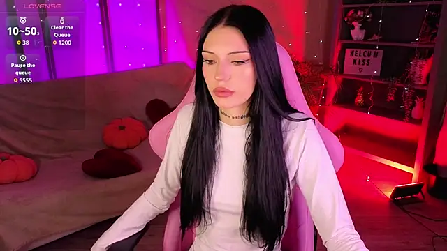 Kelly  Bunny online show from 15, 6, 2026