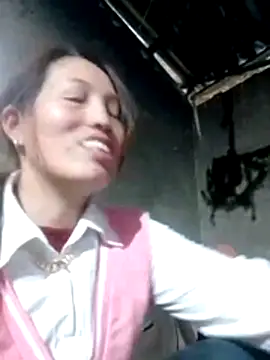 Gummiesu online show from 3, 2, 2026