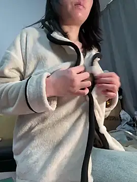 Cheating-wife online show from 15, 4, 2026