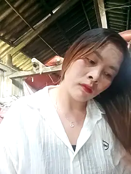 Bling sexy online show from 6, 4, 2026