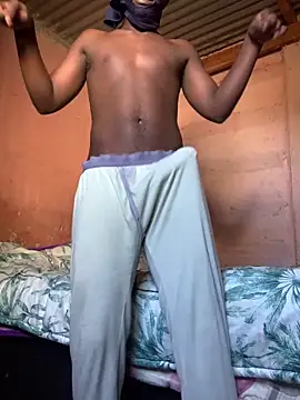 Snapshot of taitaimont chatting on 9, 3, 2026 taitaimont online show from 9, 3, 2026