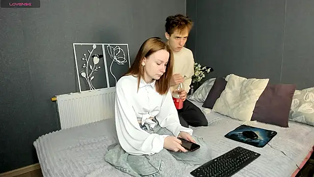 Snapshot of Lola_Raivis_ chatting on 22, 3, 2026 Lola Raivis online show from 22, 3, 2026