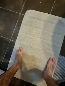 Snapshot of vali23 chatting on 18, 1, 2026 vali23 online show from 18, 1, 2026