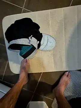 Snapshot of vali23 chatting on 19, 1, 2026 vali23 online show from 19, 1, 2026