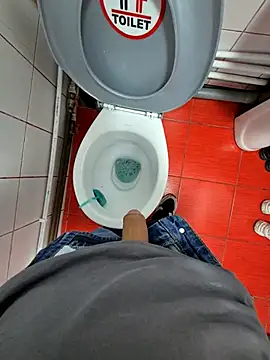 Snapshot of vali23 chatting on 14, 2, 2026 vali23 online show from 14, 2, 2026