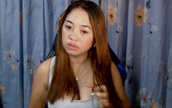 pinay mayahiga online show from 24, 4, 2026