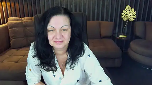 IrissMoon online show from 26, 4, 2026