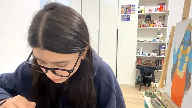 SaintMari online show from 12, 4, 2026