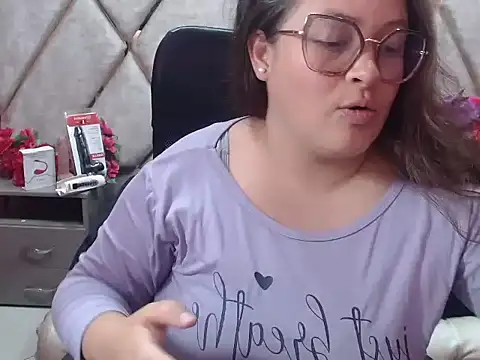 Sarah Boobs  online show from 17, 2, 2026