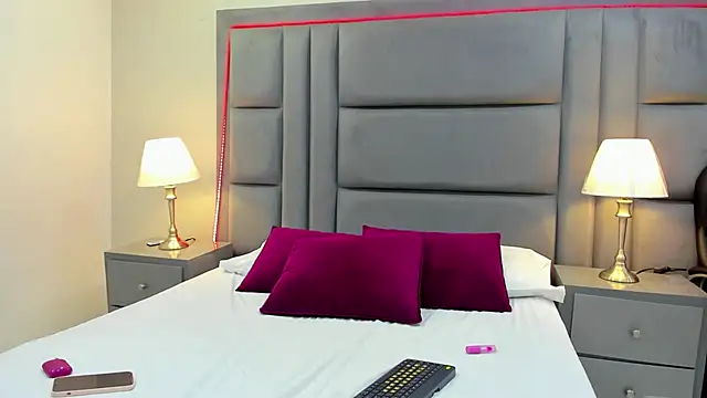 KendalFoxx online show from 10, 4, 2026