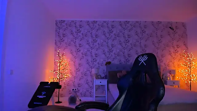 Hot Molly5 online show from 10, 4, 2026