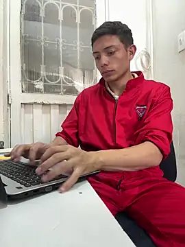 santiObrero online show from 27, 4, 2026