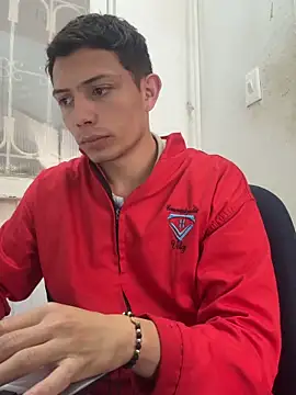 santiObrero online show from 28, 4, 2026