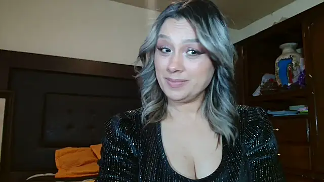 Snapshot of aitanalove_ chatting on 15, 5, 2026 aitanalove online show from 15, 5, 2026