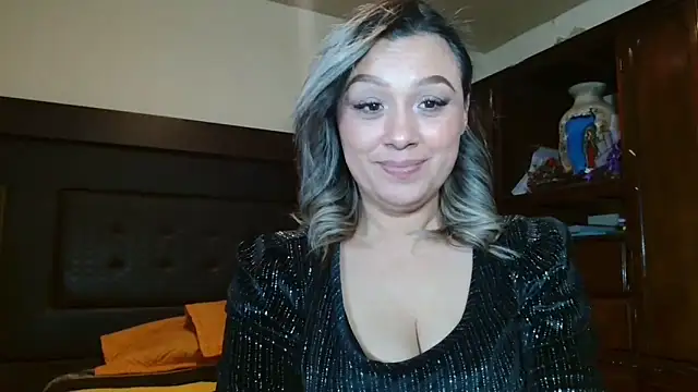 Snapshot of aitanalove_ chatting on 19, 5, 2026 aitanalove online show from 19, 5, 2026