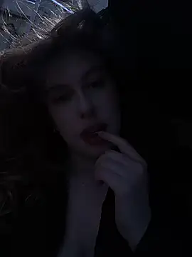 Snapshot of LilianBliss chatting on 4, 6, 2026 LilianBliss online show from 4, 6, 2026