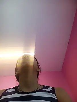 Snapshot of mitzukywinteer chatting on 6, 2, 2026 mitzukywinteer online show from 6, 2, 2026