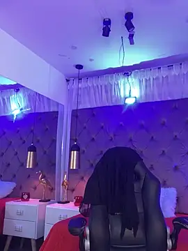 Auri   online show from 23, 4, 2026