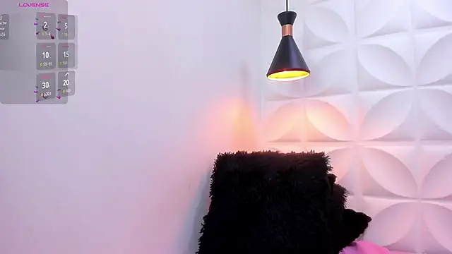 Snapshot of zaira_skinny chatting on 12, 6, 2026 zaira skinny online show from 12, 6, 2026