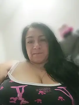Katysaez online show from 2, 6, 2026