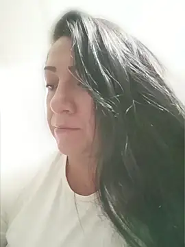 Katysaez online show from 4, 6, 2026