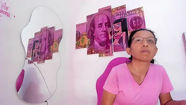 Livia Coxs online show from 5, 2, 2026