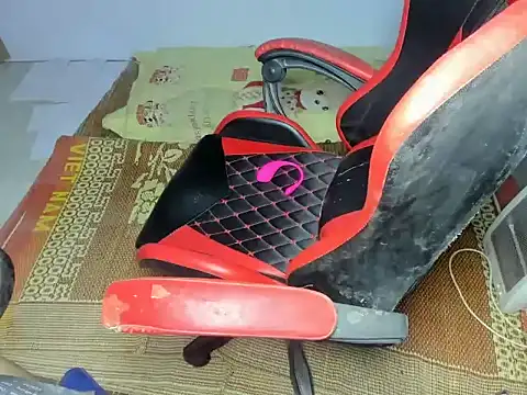 Tinaly18 online show from 26, 3, 2026