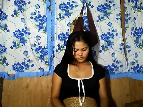 PinaySkinnyJust18 online show from 27, 4, 2026