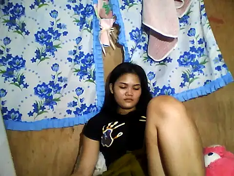 Snapshot of PinaySkinnyJust18 chatting on 9, 6, 2026 PinaySkinnyJust18 online show from 9, 6, 2026