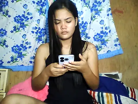 Snapshot of PinaySkinnyJust18 chatting on 10, 6, 2026 PinaySkinnyJust18 online show from 10, 6, 2026