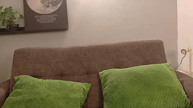 AmmyRouse   online show from 25, 4, 2026