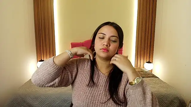 IvonneRoss  online show from 20, 4, 2026