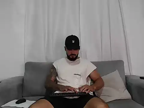 Snapshot of Handsomen69 chatting on 5, 3, 2026 Handsomen69 online show from 5, 3, 2026