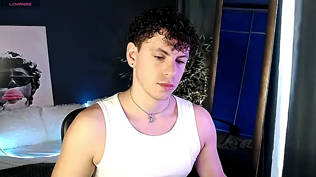 Snapshot of TylerGibson chatting on 19, 6, 2026 TylerGibson online show from 19, 6, 2026
