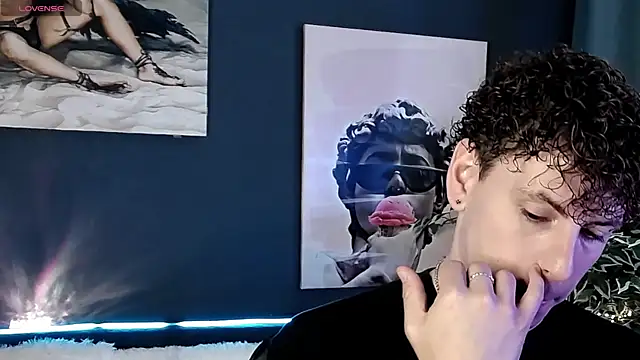 Snapshot of TylerGibson chatting on 27, 6, 2026 TylerGibson online show from 27, 6, 2026