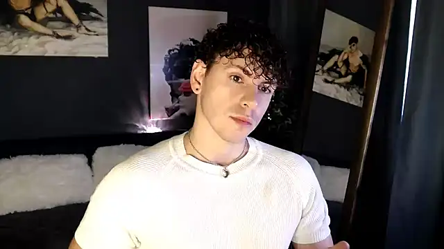 Snapshot of TylerGibson chatting on 16, 7, 2026 TylerGibson online show from 16, 7, 2026