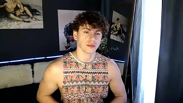 Snapshot of TylerGibson chatting on 23, 7, 2026 TylerGibson online show from 23, 7, 2026
