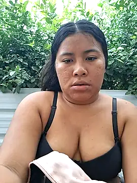 Sweet-Dirty-Storm online show from 22, 4, 2026