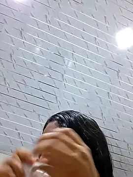 Sweet-Dirty-Storm online show from 27, 4, 2026