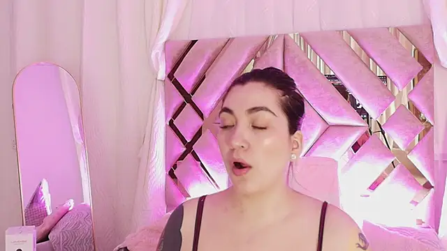 KathiaJenner online show from 19, 4, 2026