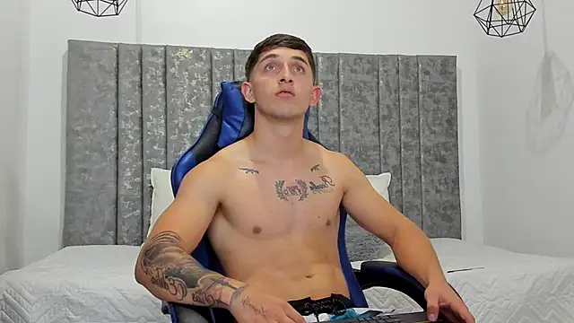 Calvin Hunter online show from 8, 2, 2026