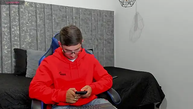 Calvin Hunter online show from 26, 4, 2026