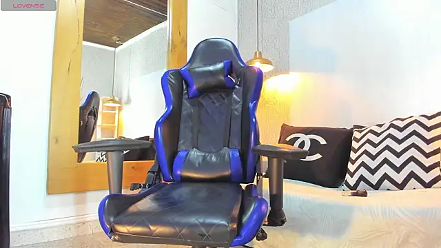 Dusan Grey77 online show from 6, 3, 2026